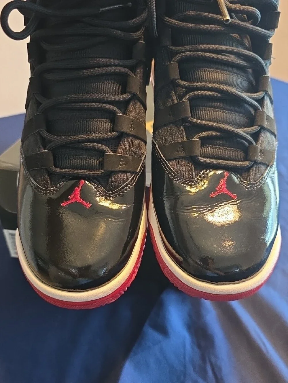 Jordan Max Aura (GS) Red-Black-White